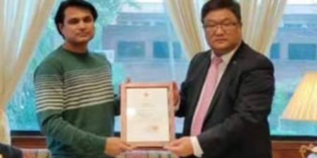 Journalist Yasir Habib Khan wins Friendship Award 2021